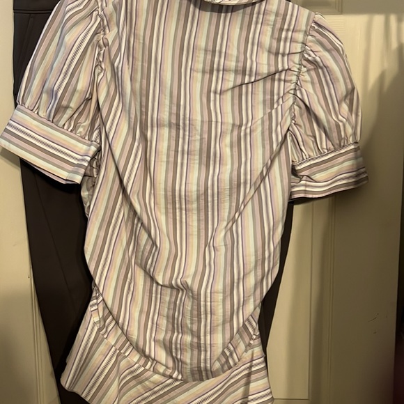 Ladies, capris and blouse size 12 - Picture 4 of 7